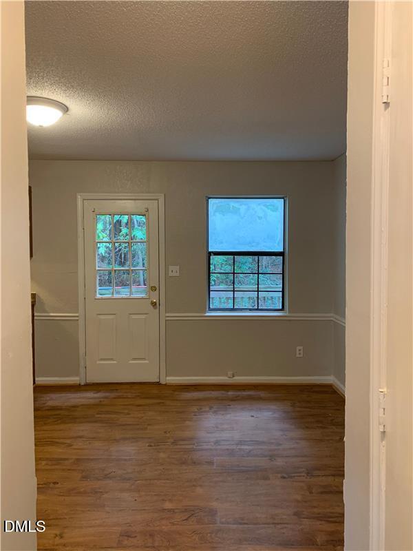 1427 Cherrycrest Dr, Durham, NC 27704