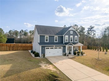 1427 Creekwood Rd, Hope Mills, NC 28348