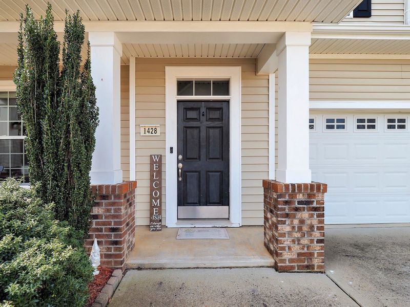 1428 Dairy Glen Dr, Fuquay Varina, NC 27526