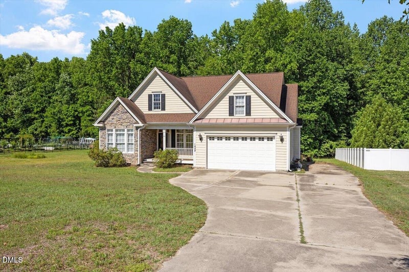 1428 Hopson Downs Ct, Holly Springs, NC 27540
