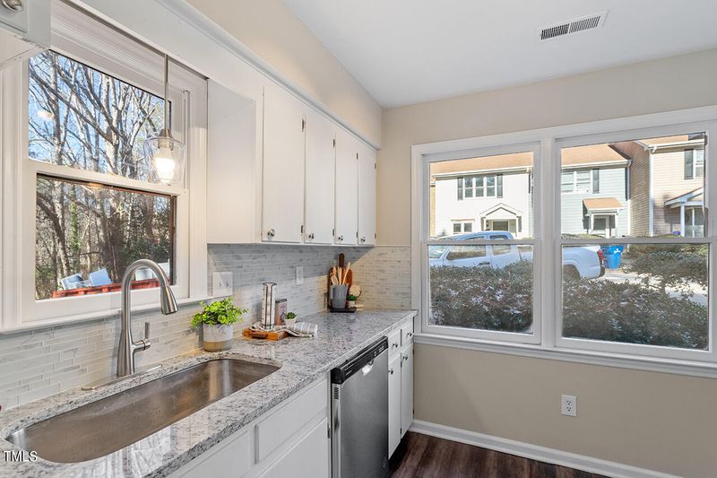 1428 Kent Rd, Raleigh, NC 27606