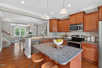 1428 Providence Green Ln, Apex, NC 27502