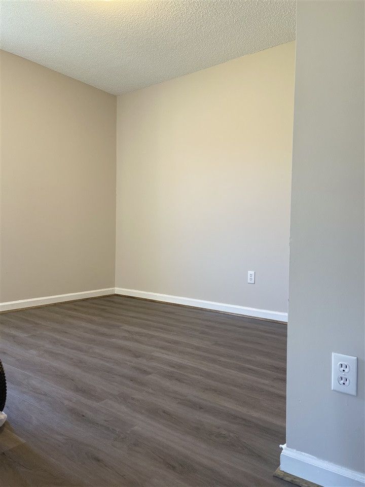 1428 Smokey Mountain Dr, Zebulon, NC 27597