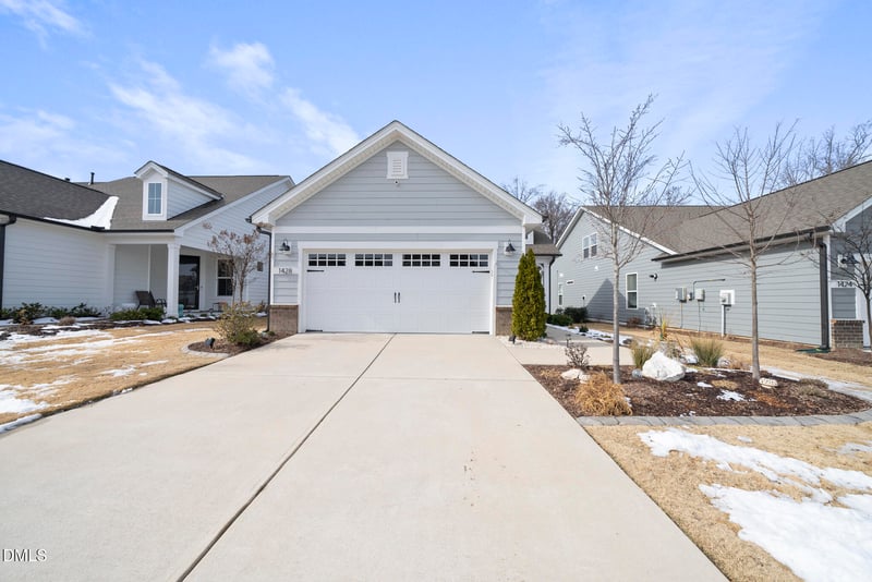 1428 White Admiral St, Fuquay Varina, NC 27526