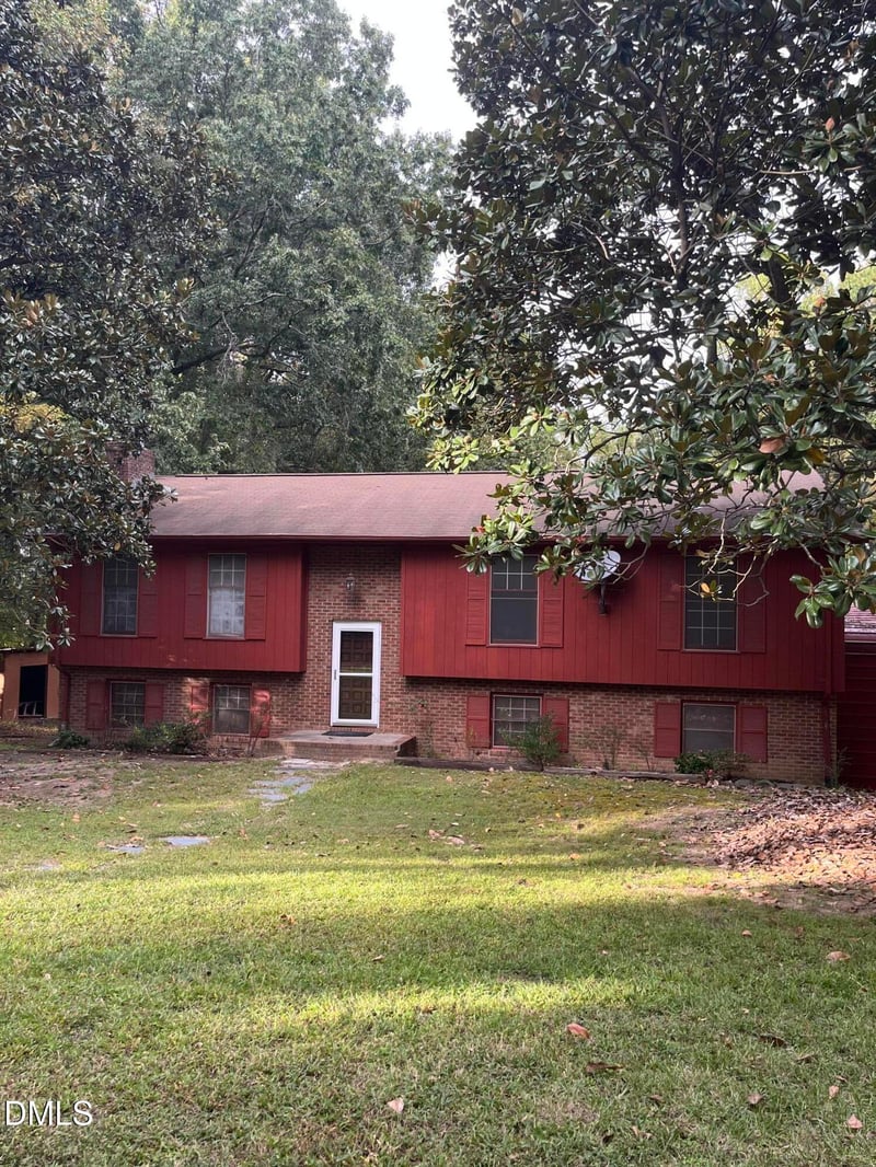 1428 Yates Store Rd, Cary, NC 27519