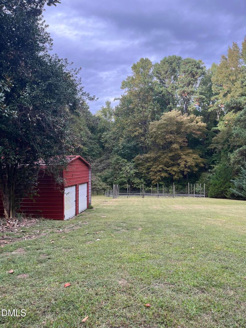 1428 Yates Store Rd, Cary, NC 27519