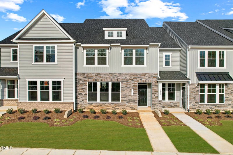 1429 Goldsboro Ave, Sanford, NC 27330