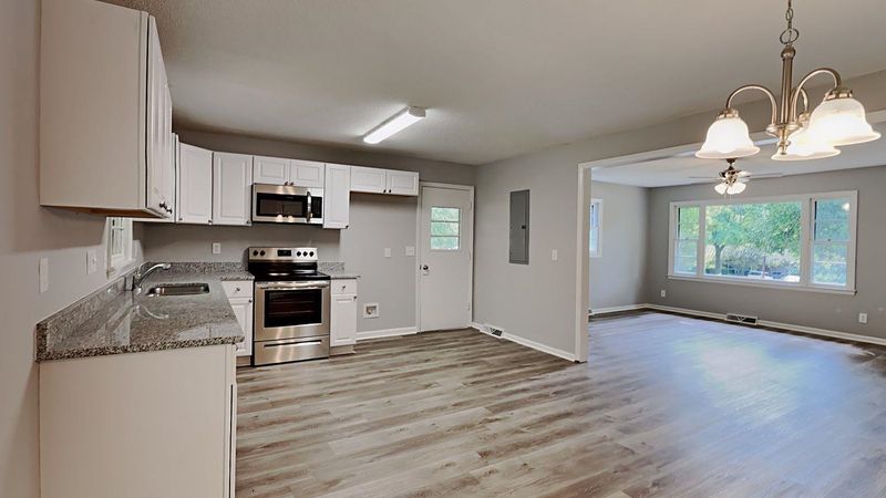 143 Baldwin Dr, Durham, NC 27712