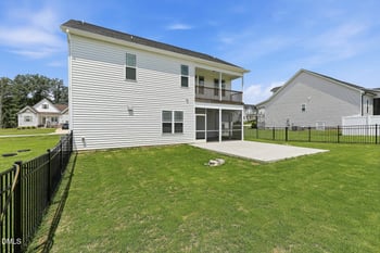 143 Carroll Farm Way, Zebulon, NC 27597