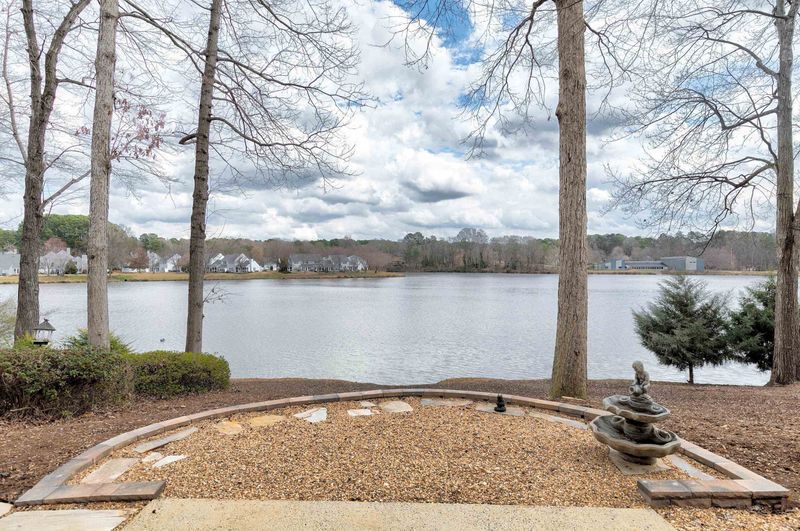 143 Chimney Rise Dr, Cary, NC 27511