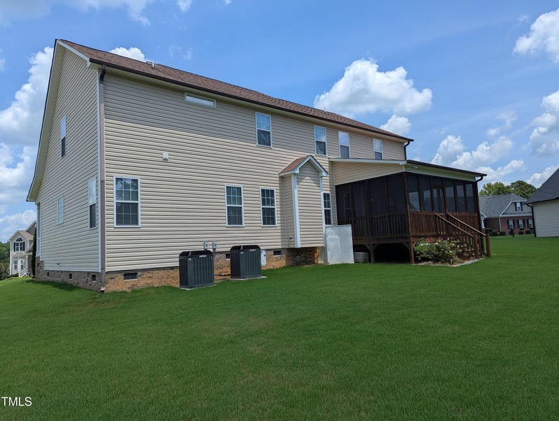 143 Claymore Dr, Clayton, NC 27527