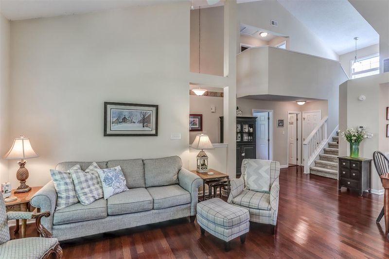 143 Cumberland Green Dr, Cary, NC 27513