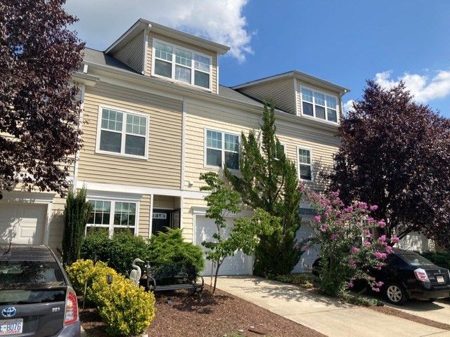 143 Deacon Ridge St, Wake Forest, NC 27587