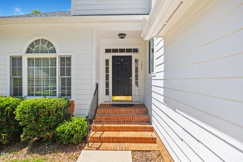 143 Fields Cir, Chapel Hill, NC 27516
