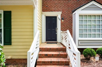 143 Hedgerow Ct, Cary, NC 27513
