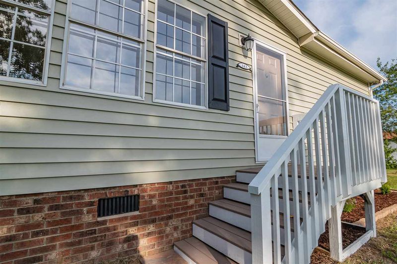 143 Inez Dr E, Angier, NC 27501