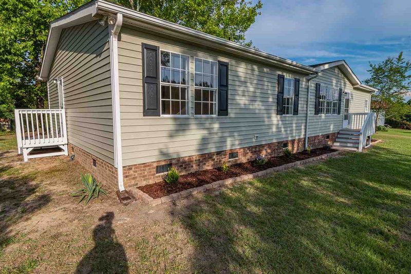143 Inez Dr E, Angier, NC 27501