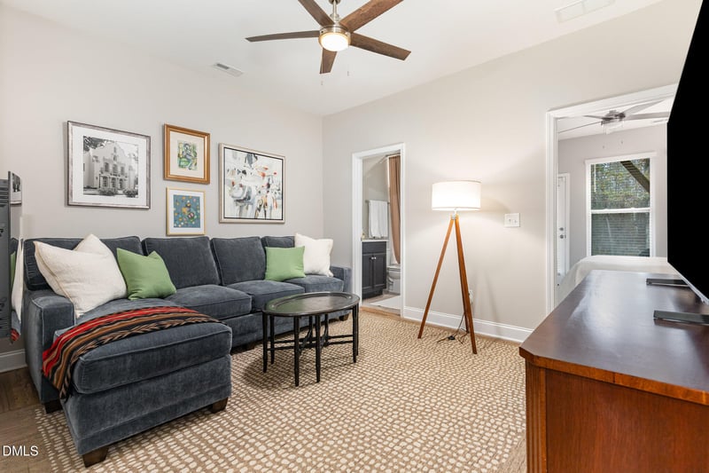 143 Manordale Dr, Chapel Hill, NC 27517