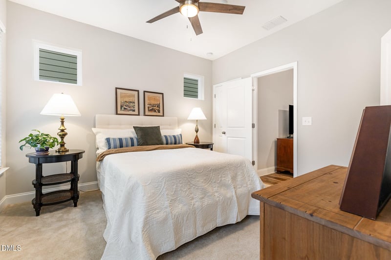 143 Manordale Dr, Chapel Hill, NC 27517