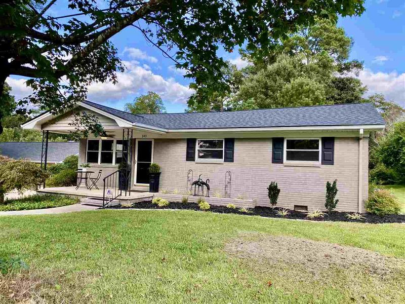 143 S Pleasant St, Angier, NC 27501