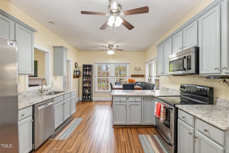 143 Rawhide Dr, Louisburg, NC 27549