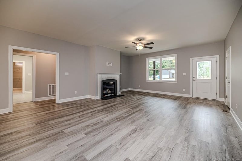 143 River Falls Rd, Sanford, NC 27332