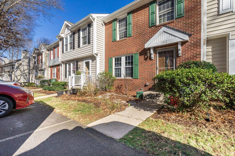 143 Riverwalk Cir, Cary, NC 27511