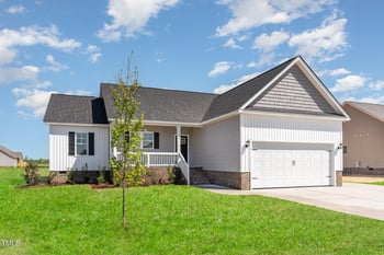 143 Royal Ave, Selma, NC 27576
