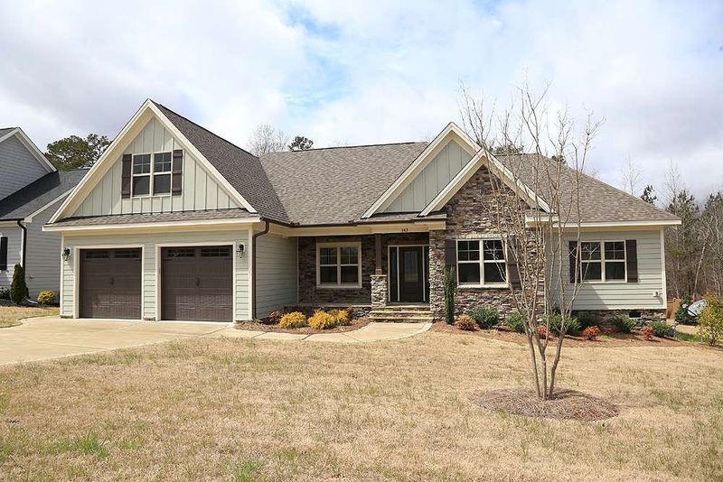 143 N Skymont Dr, Clayton, NC 27527