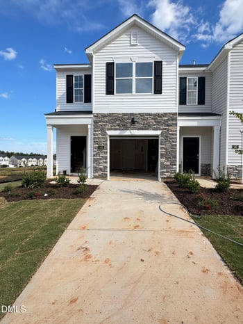 143 Starlight St, Sanford, NC 27330
