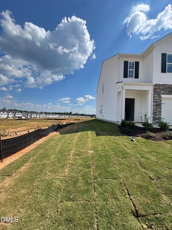 143 Starlight St, Sanford, NC 27330