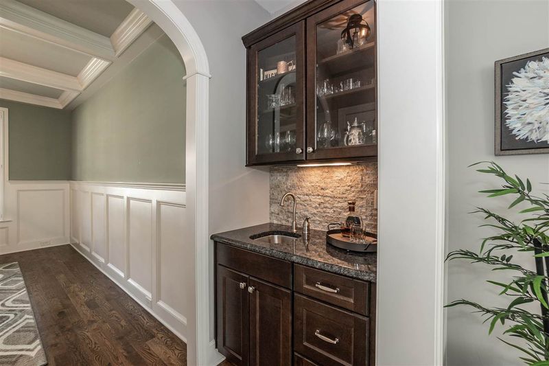 143 Sunset Bluffs Dr, Fuquay Varina, NC 27526