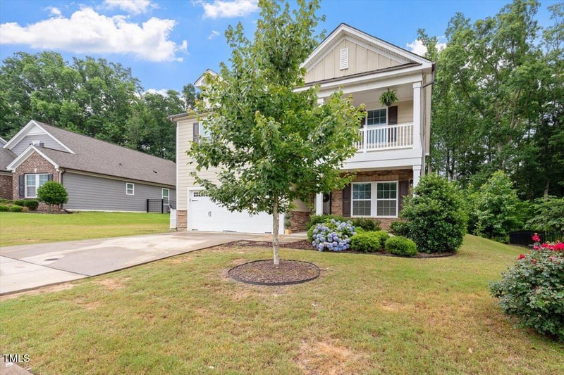 143 Thornbury St, Clayton, NC 27527