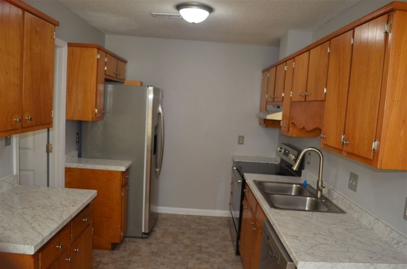 143 Village Green Trl, Garner, NC 27529