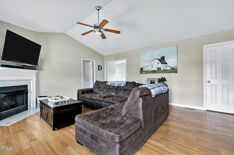 143 Wagon Trl, Willow Springs, NC 27592