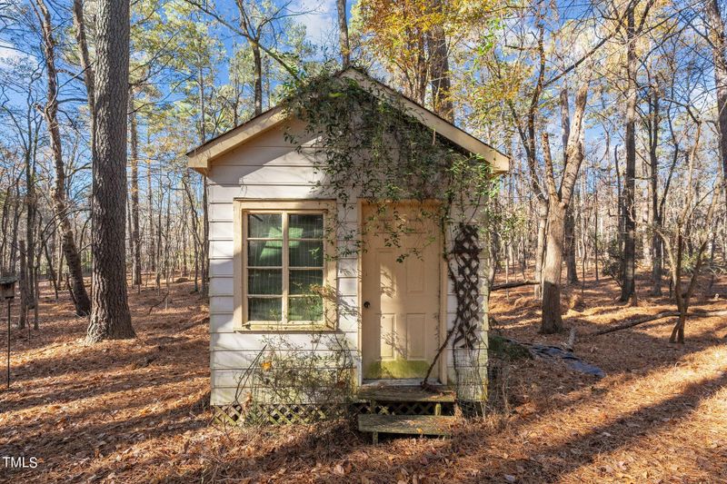 143 Windsor Cir, Chapel Hill, NC 27516