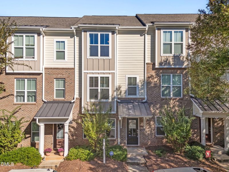 1430 Ardara Ln, Raleigh, NC 27607