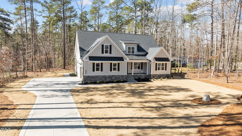 1430 Clifton Pond Rd, Louisburg, NC 27549