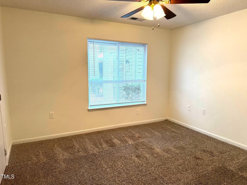 1430 Collegiate Cir #102, Raleigh, NC 27606