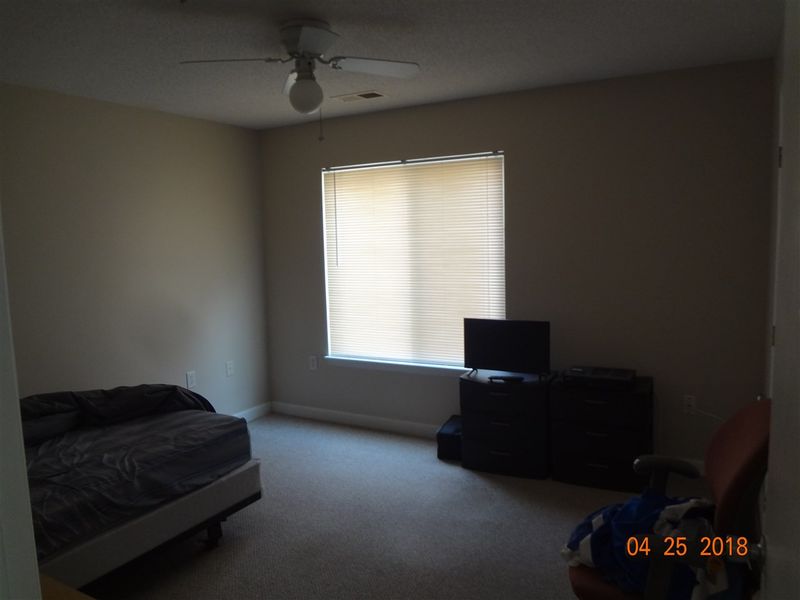 1430 Collegiate Cir #104, Raleigh, NC 27606