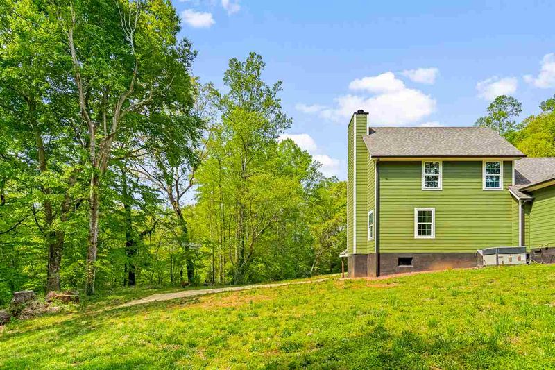 1430 S Old Coach Rd S, Graham, NC 27253