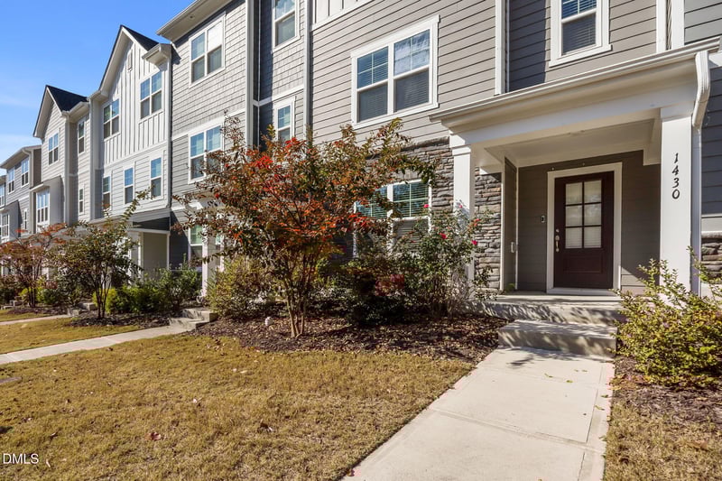 1430 Rosepine Dr, Cary, NC 27519