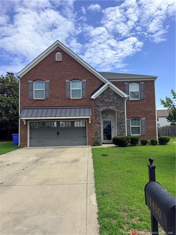 1430 Vandenberg Dr, Fayetteville, NC 28312