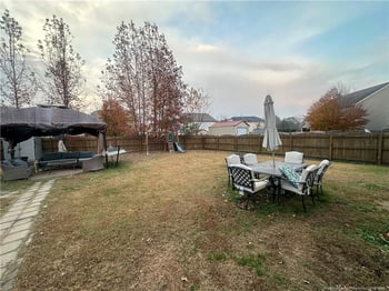 1430 Vandenberg Dr, Fayetteville, NC 28312