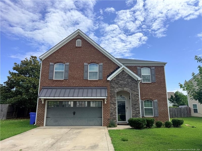 1430 Vandenburg Dr, Fayetteville, NC 28312