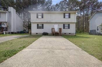 1431 Cherrycrest Dr, Durham, NC 27704