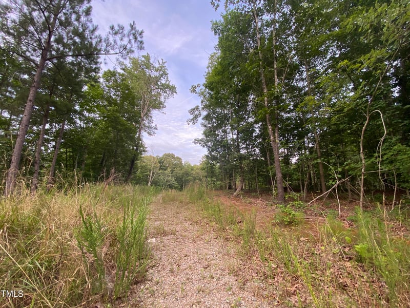 1431 Steel Bridge Rd, Sanford, NC 27330