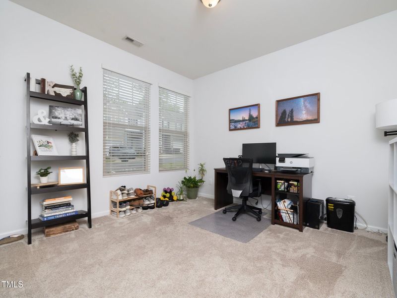 14315 Foxcroft Rd, Raleigh, NC 27614