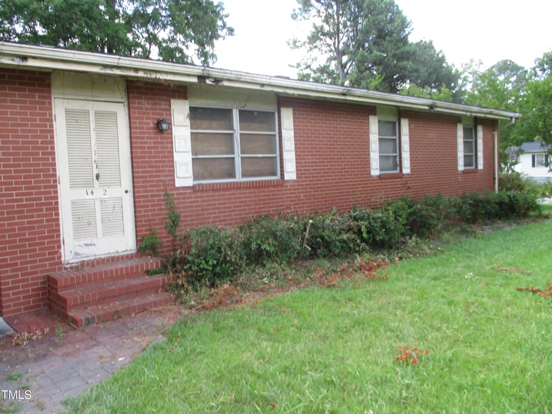 1432 Cross Link Rd, Raleigh, NC 27610