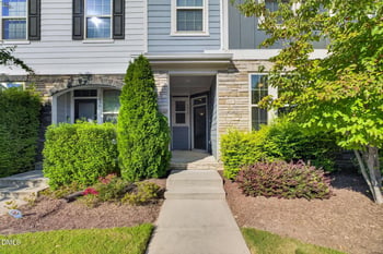 1432 Elk Falls Dr, Wendell, NC 27591